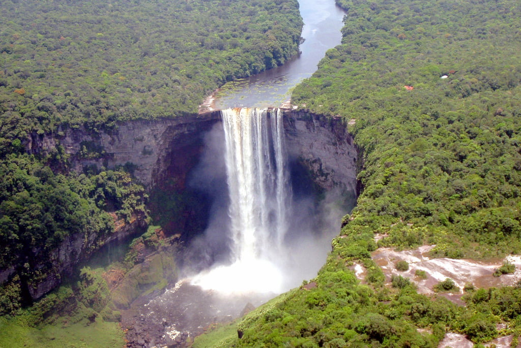 Download this Kaieteurfalls picture