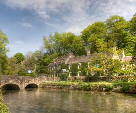 Typical Cotswolds scenary in Bibury